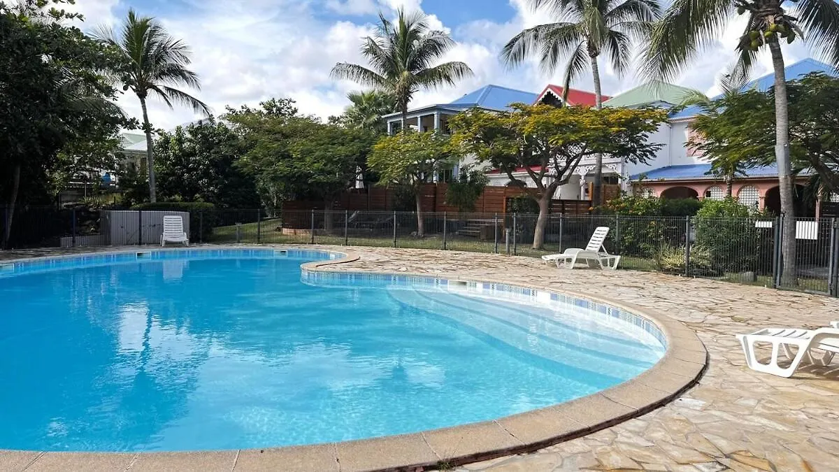 Villa Zanoli - Close To Everything With Pool! Orient Bay